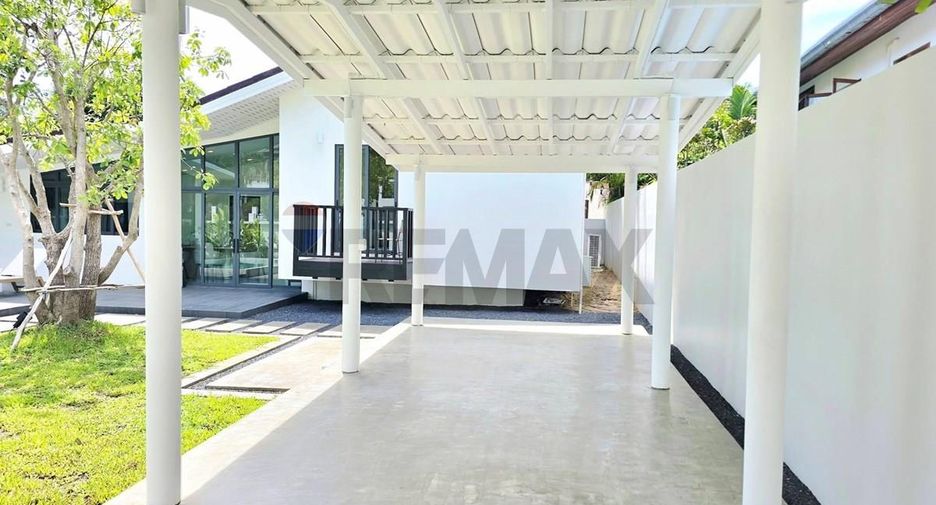 For sale 4 bedrooms villa in Ko Samui, Surat Thani