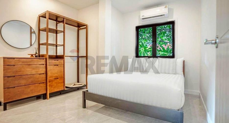 For sale 4 bedrooms villa in Ko Samui, Surat Thani