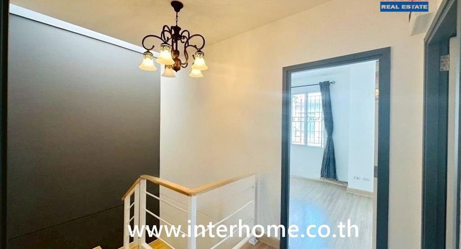 For sale 3 bedrooms townhouse in Sai Mai, Bangkok