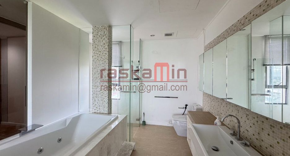 Condo en alquiler de 5 habitaciones en North Pattaya, Pattaya