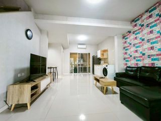 For rent 2 bedrooms townhouse in Bang Phli, Samut Prakan