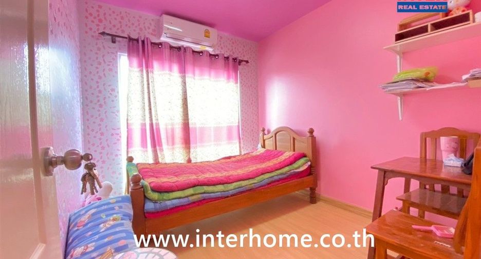 For sale 3 bedrooms townhouse in Khlong Luang, Pathum Thani