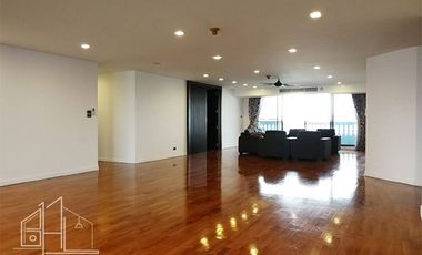 Apartment zur Miete mit 4 Zimmer in Khlong Toei, Bangkok