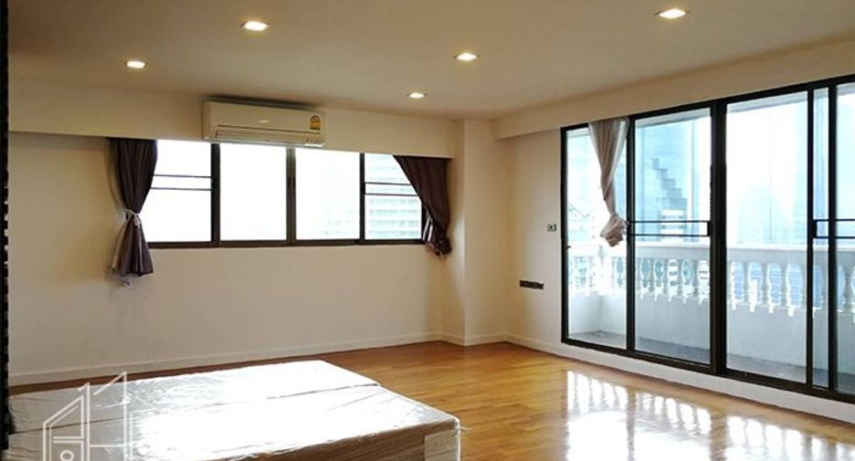 Apartment zur Miete mit 4 Zimmer in Khlong Toei, Bangkok