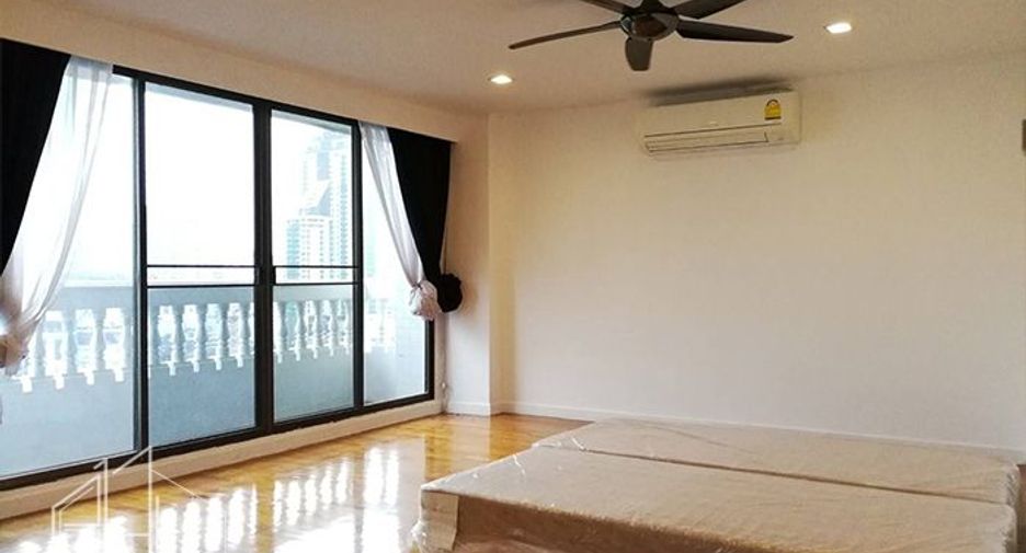 Apartment zur Miete mit 4 Zimmer in Khlong Toei, Bangkok