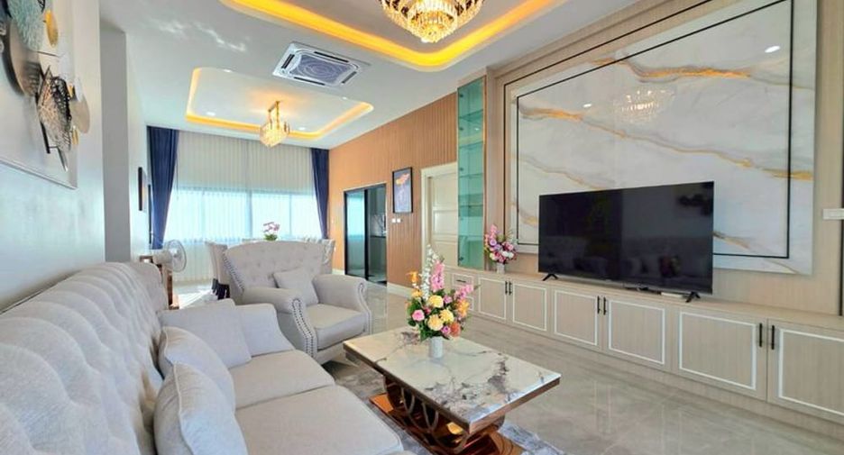 Villa en alquiler de 4 habitaciones en East Pattaya, Pattaya