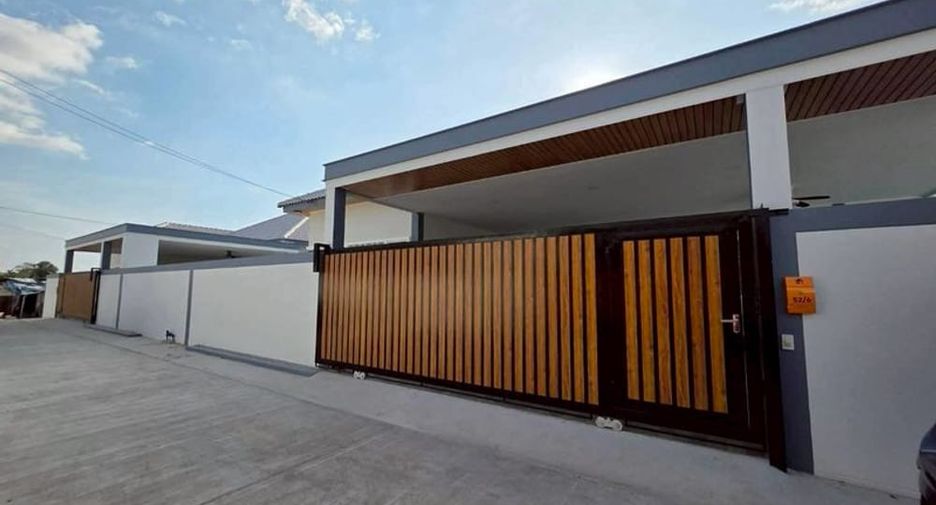 Villa en alquiler de 4 habitaciones en East Pattaya, Pattaya