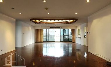 Apartment zur Miete mit 4 Zimmer in Khlong Toei, Bangkok