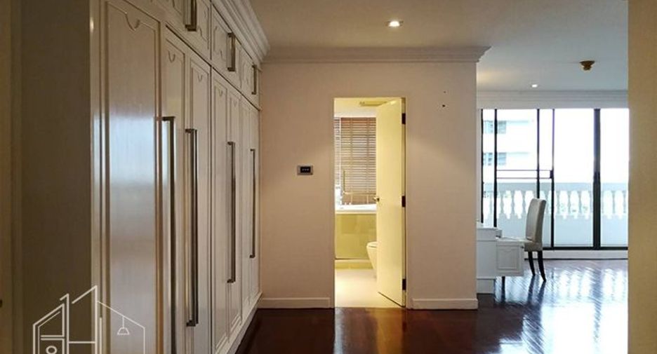 Apartment zur Miete mit 4 Zimmer in Khlong Toei, Bangkok