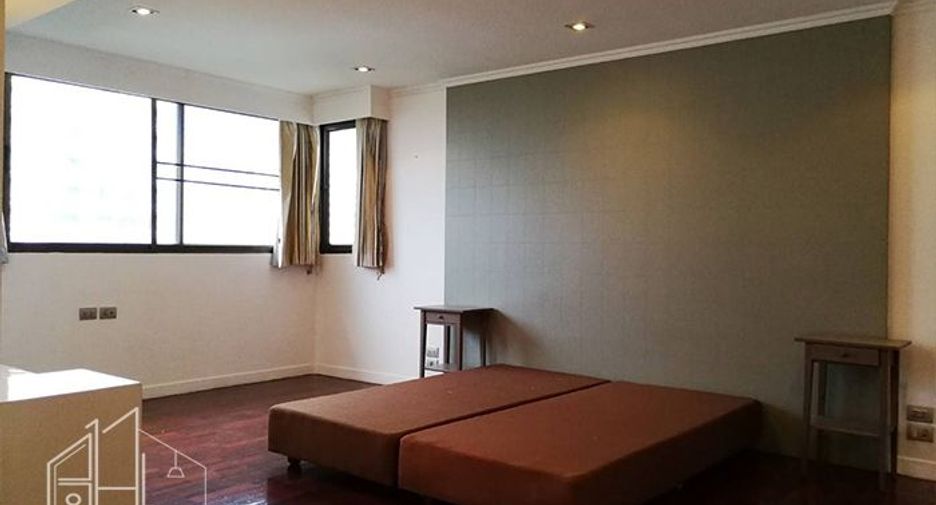 Apartment zur Miete mit 4 Zimmer in Khlong Toei, Bangkok