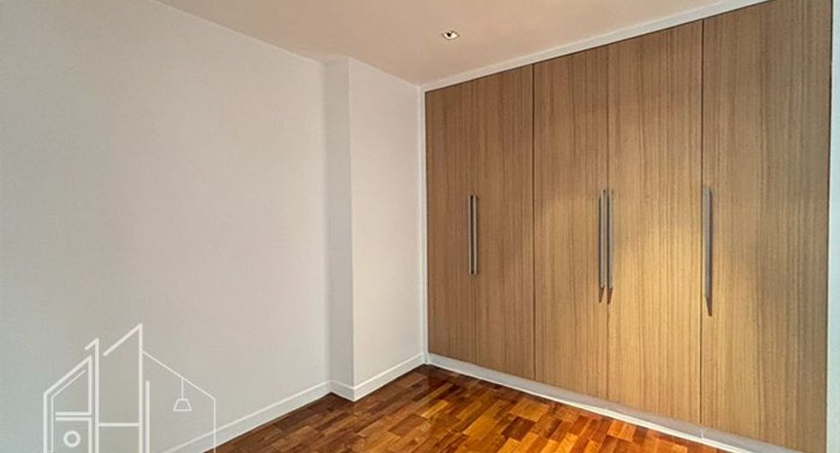 Wohnung zur Miete mit 4 Zimmer in Khlong Toei, Bangkok