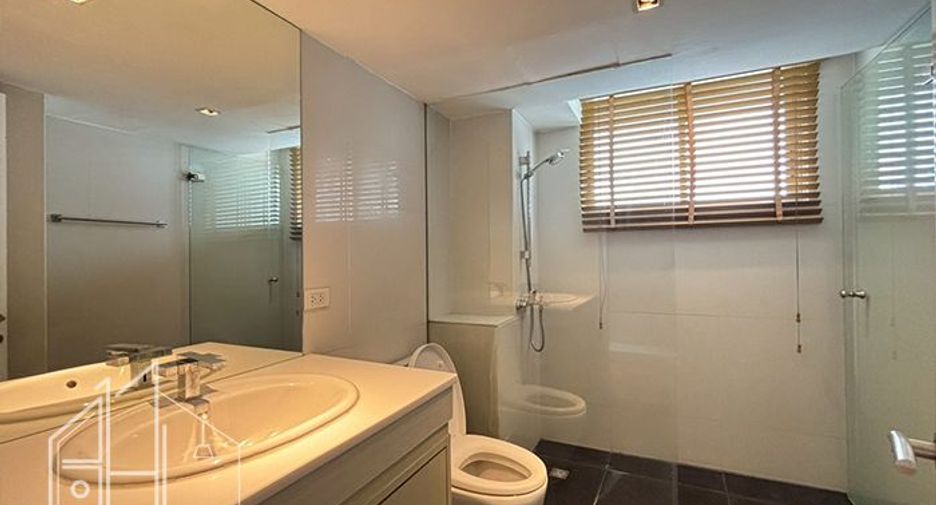 Wohnung zur Miete mit 4 Zimmer in Khlong Toei, Bangkok