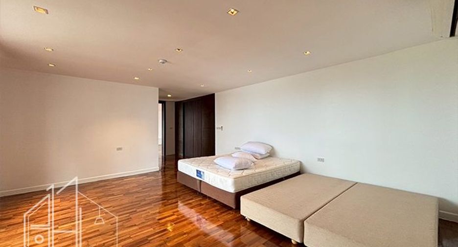 Wohnung zur Miete mit 4 Zimmer in Khlong Toei, Bangkok