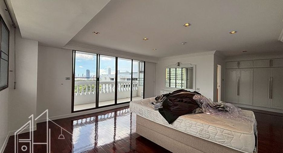 Wohnung zur Miete mit 4 Zimmer in Khlong Toei, Bangkok