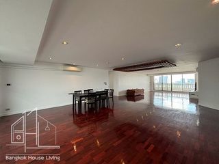 出租 4 卧室 公寓 在 Khlong Toei, 曼谷