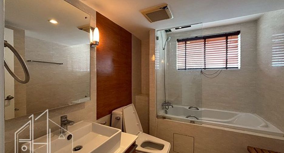 Wohnung zur Miete mit 4 Zimmer in Khlong Toei, Bangkok