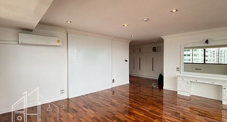 Wohnung zur Miete mit 4 Zimmer in Khlong Toei, Bangkok
