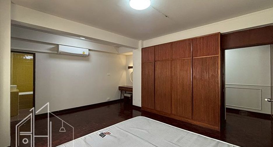For rent 3 ベッドルーム condo in Watthana, Bangkok