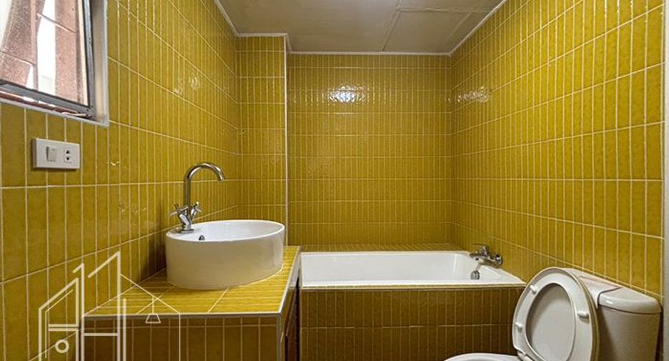 For rent 3 ベッドルーム condo in Watthana, Bangkok