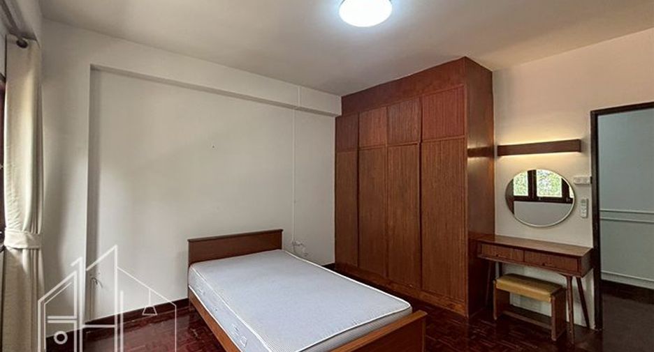 For rent 3 ベッドルーム condo in Watthana, Bangkok