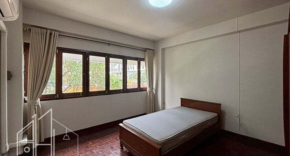 For rent 3 ベッドルーム condo in Watthana, Bangkok