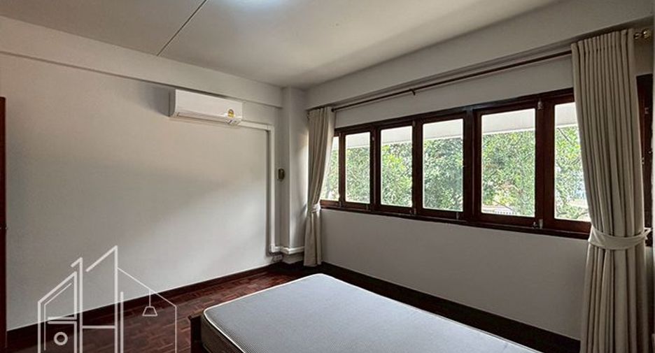 For rent 3 ベッドルーム condo in Watthana, Bangkok