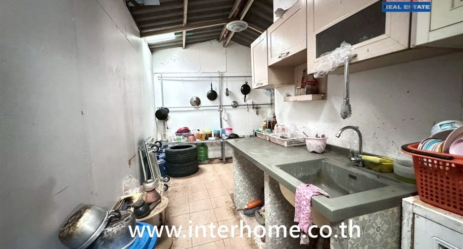 Reihenhaus zum Kauf mit 3 Zimmer in Bang Yai, Nonthaburi