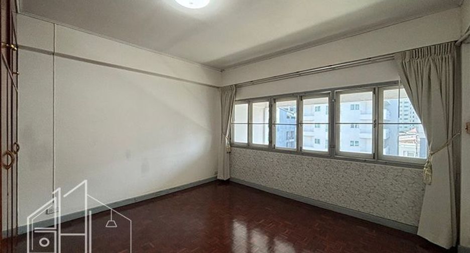 For rent 3 ベッドルーム condo in Watthana, Bangkok