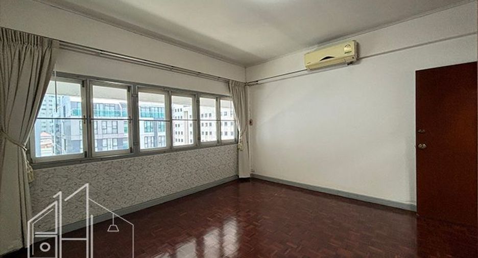 For rent 3 ベッドルーム condo in Watthana, Bangkok
