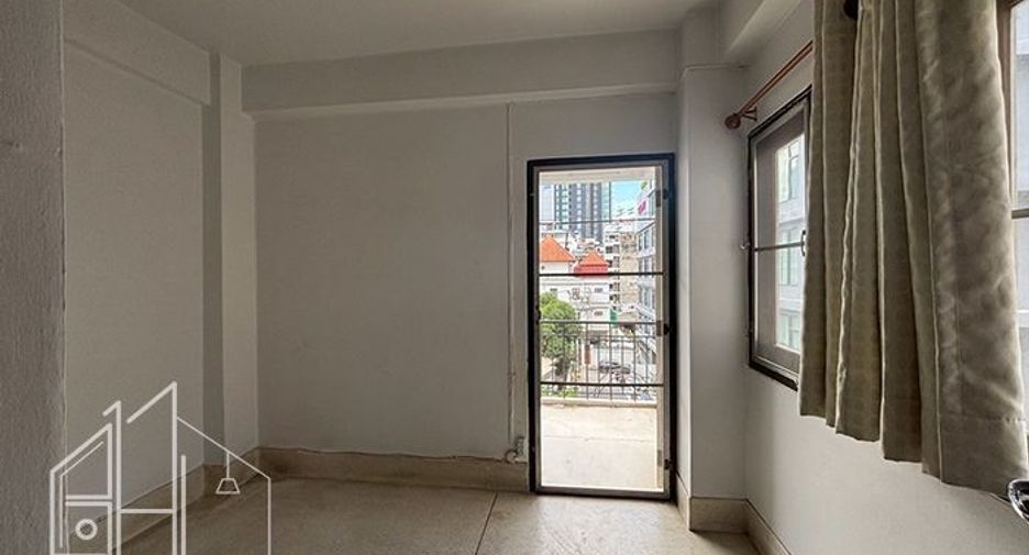 For rent 2 ベッドルーム apartment in Watthana, Bangkok