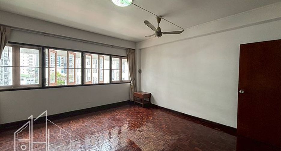 For rent 2 ベッドルーム condo in Watthana, Bangkok