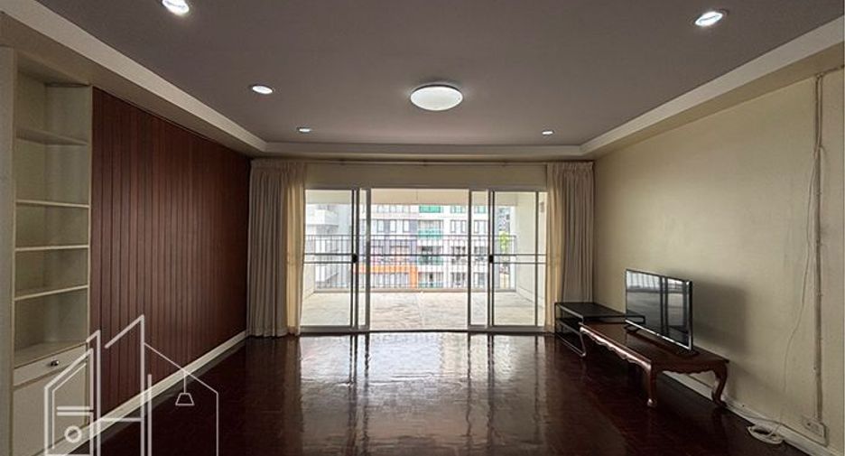 For rent 3 ベッドルーム apartment in Watthana, Bangkok