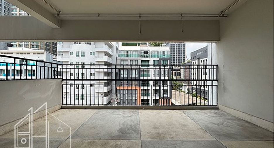 For rent 3 ベッドルーム apartment in Watthana, Bangkok