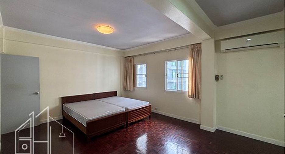 For rent 3 ベッドルーム apartment in Watthana, Bangkok
