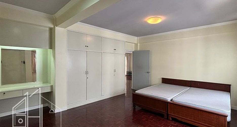 For rent 3 ベッドルーム apartment in Watthana, Bangkok