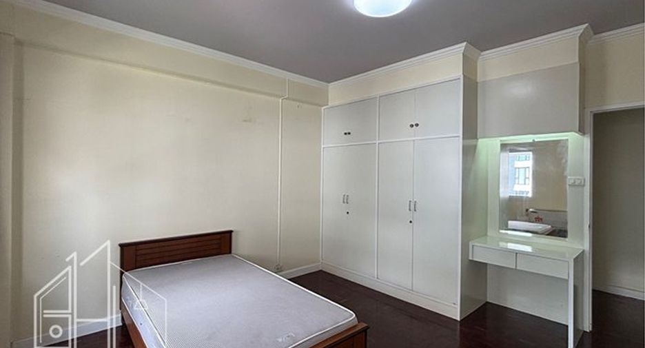 For rent 3 ベッドルーム apartment in Watthana, Bangkok