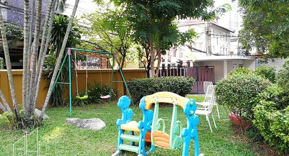 For rent 3 ベッドルーム apartment in Watthana, Bangkok