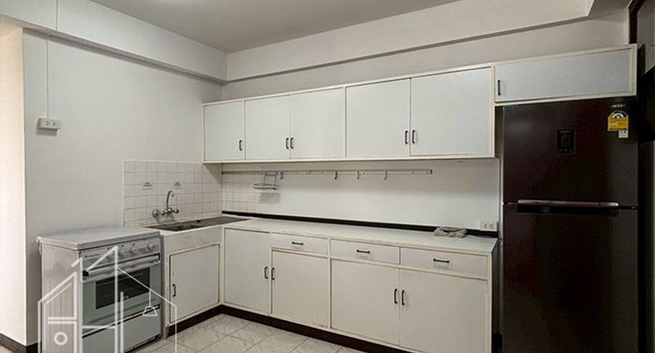 For rent 3 ベッドルーム apartment in Watthana, Bangkok