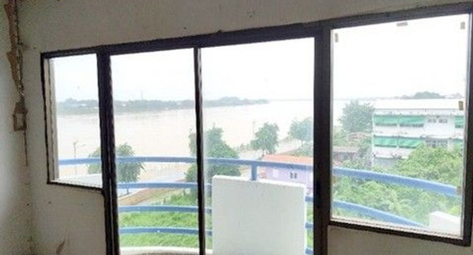 For sale 1 bed condo in Mueang Nong Khai, Nong Khai