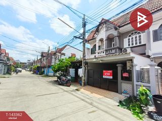 出售 2 卧室 联排别墅 在 Bang Khen, 曼谷
