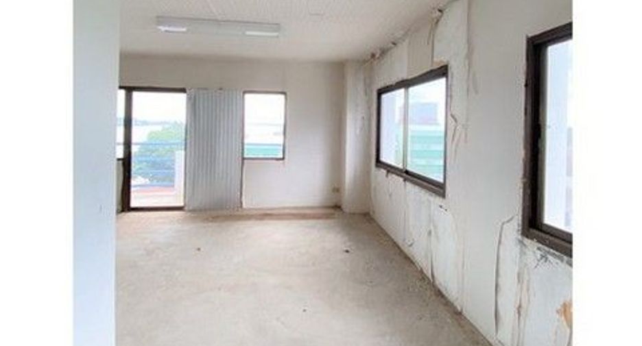For sale 1 bed condo in Mueang Nong Khai, Nong Khai