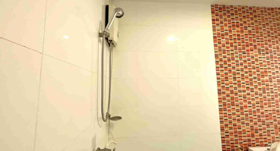 For rent 4 bedrooms house in South Pattaya, Pattaya