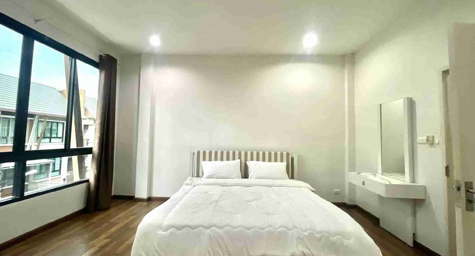 For rent 4 bedrooms house in South Pattaya, Pattaya