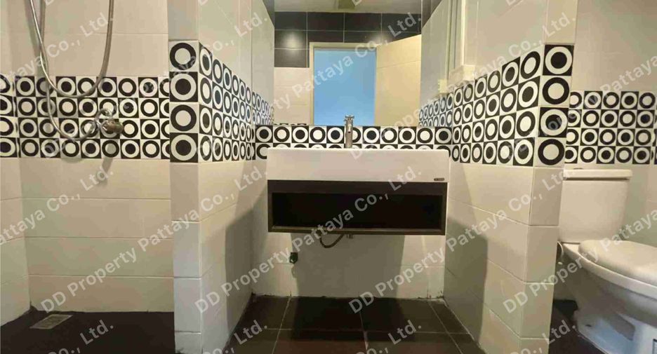 For rent 4 bedrooms house in Bang Lamung, Chonburi