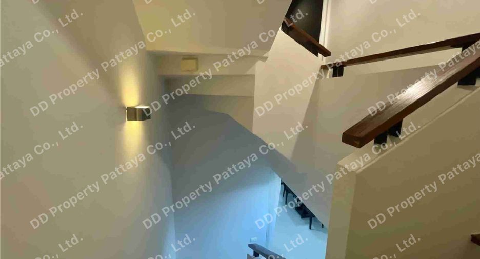 For rent 4 bedrooms house in Bang Lamung, Chonburi