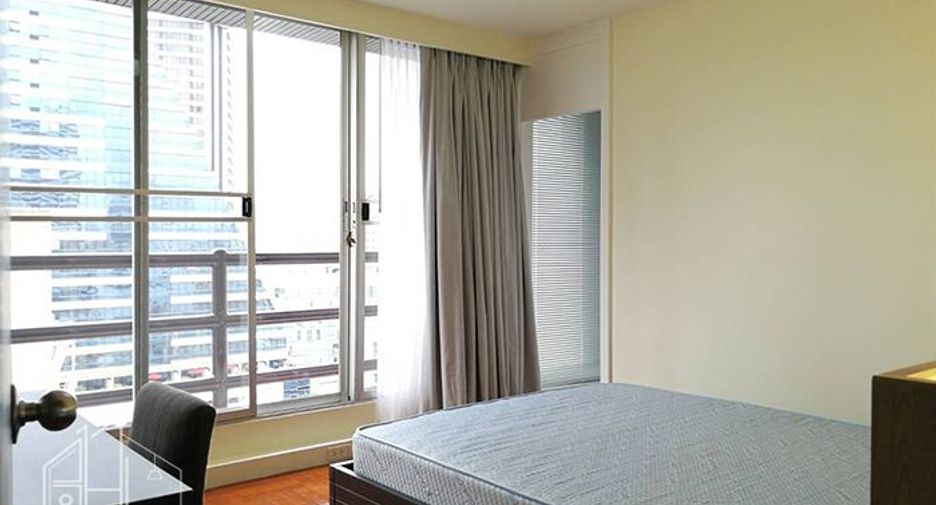 Wohnung zur Miete mit 3 Zimmer in Khlong Toei, Bangkok