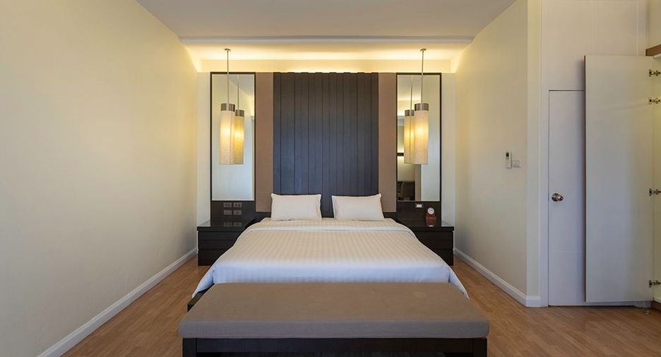 Wohnung zur Miete mit Studio in Khlong Toei, Bangkok