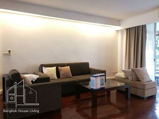 Condo en alquiler de 2 habitaciones en Khlong Toei, Bangkok