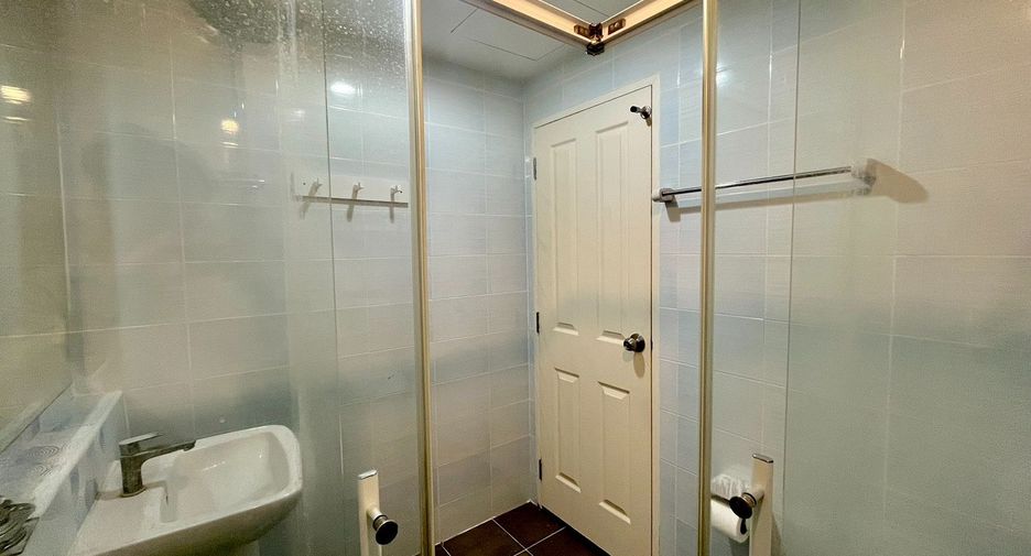 For sale 1 bed condo in Mueang Nonthaburi, Nonthaburi