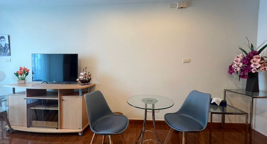 For sale スタジオ condo in Yan Nawa, Bangkok